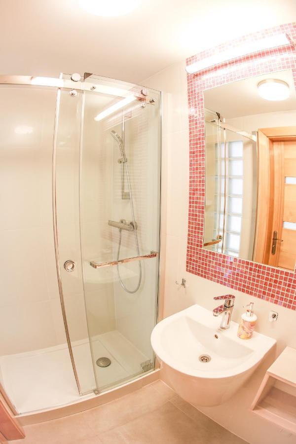 Sky&Light Apartments クラクフ エクステリア 写真